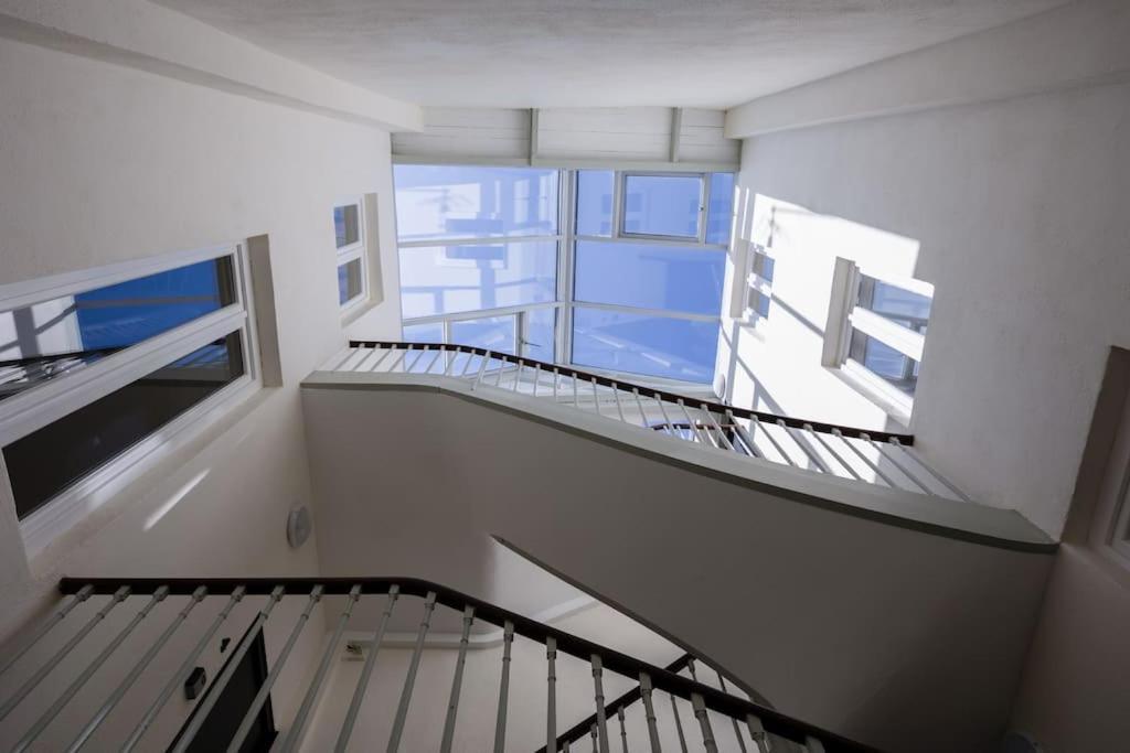 Apartamento Le Havre Urbain En Hyper Centre La Rochelle  Exterior foto