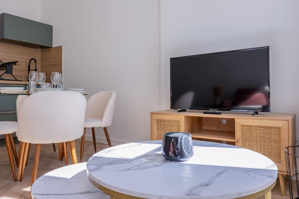 Apartamento Le Havre Urbain En Hyper Centre La Rochelle  Exterior foto